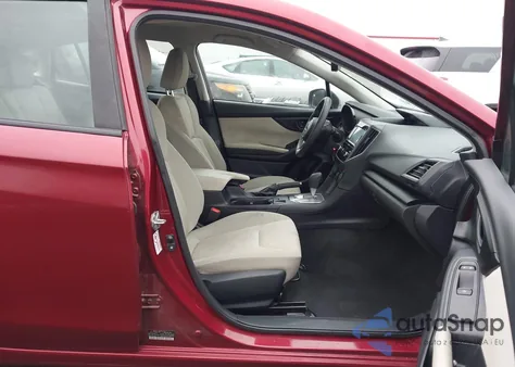 2018 Subaru Impreza 2.0I z USA, uszkodzony, nr VIN 4S3GTAA68J3733668